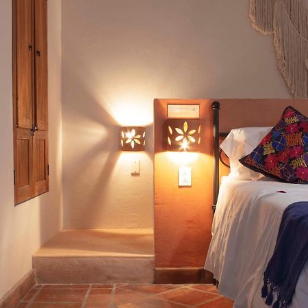 Puerta San Pedro Hotel Tlaquepaque Екстериор снимка