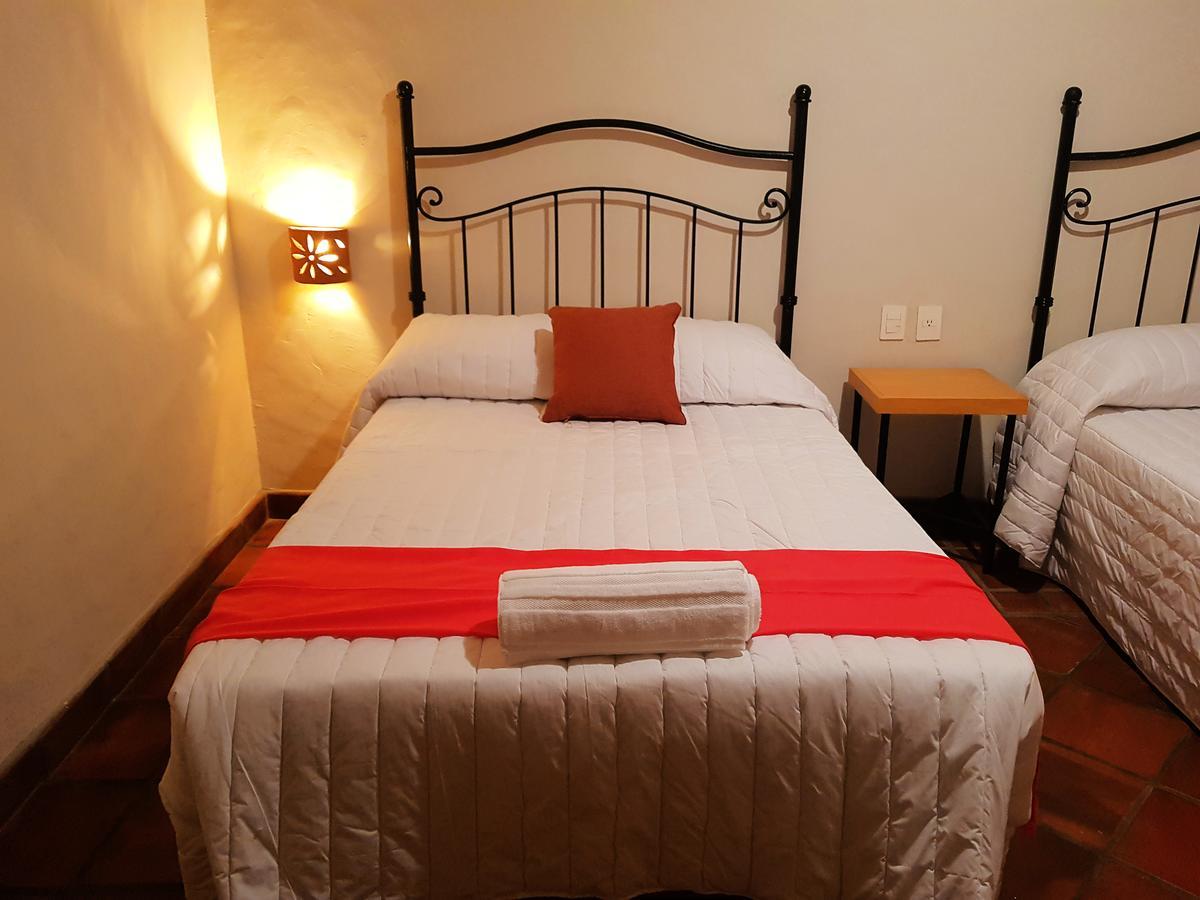 Puerta San Pedro Hotel Tlaquepaque Екстериор снимка