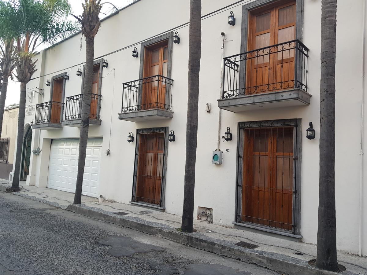 Puerta San Pedro Hotel Tlaquepaque Екстериор снимка