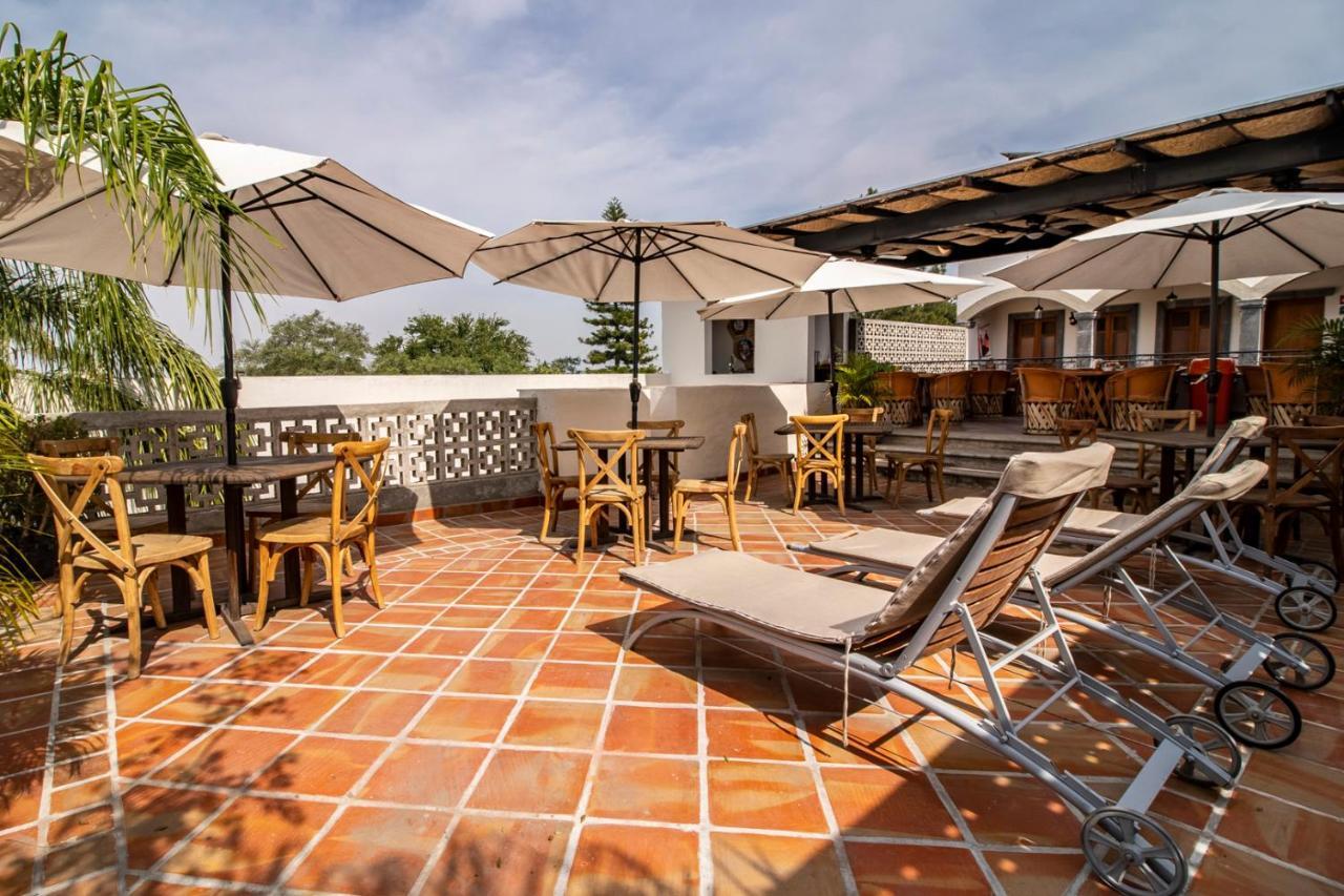 Puerta San Pedro Hotel Tlaquepaque Екстериор снимка