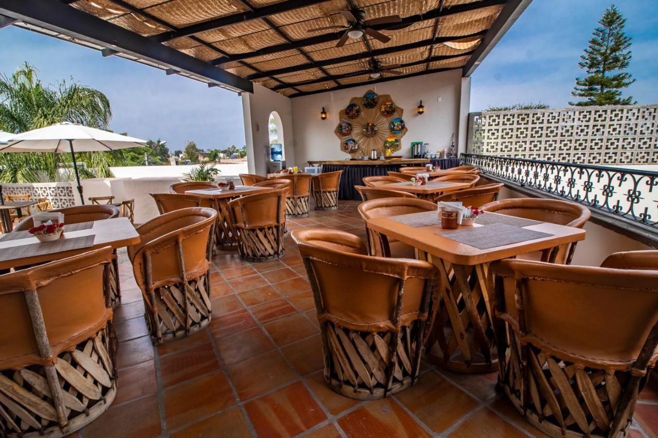 Puerta San Pedro Hotel Tlaquepaque Екстериор снимка